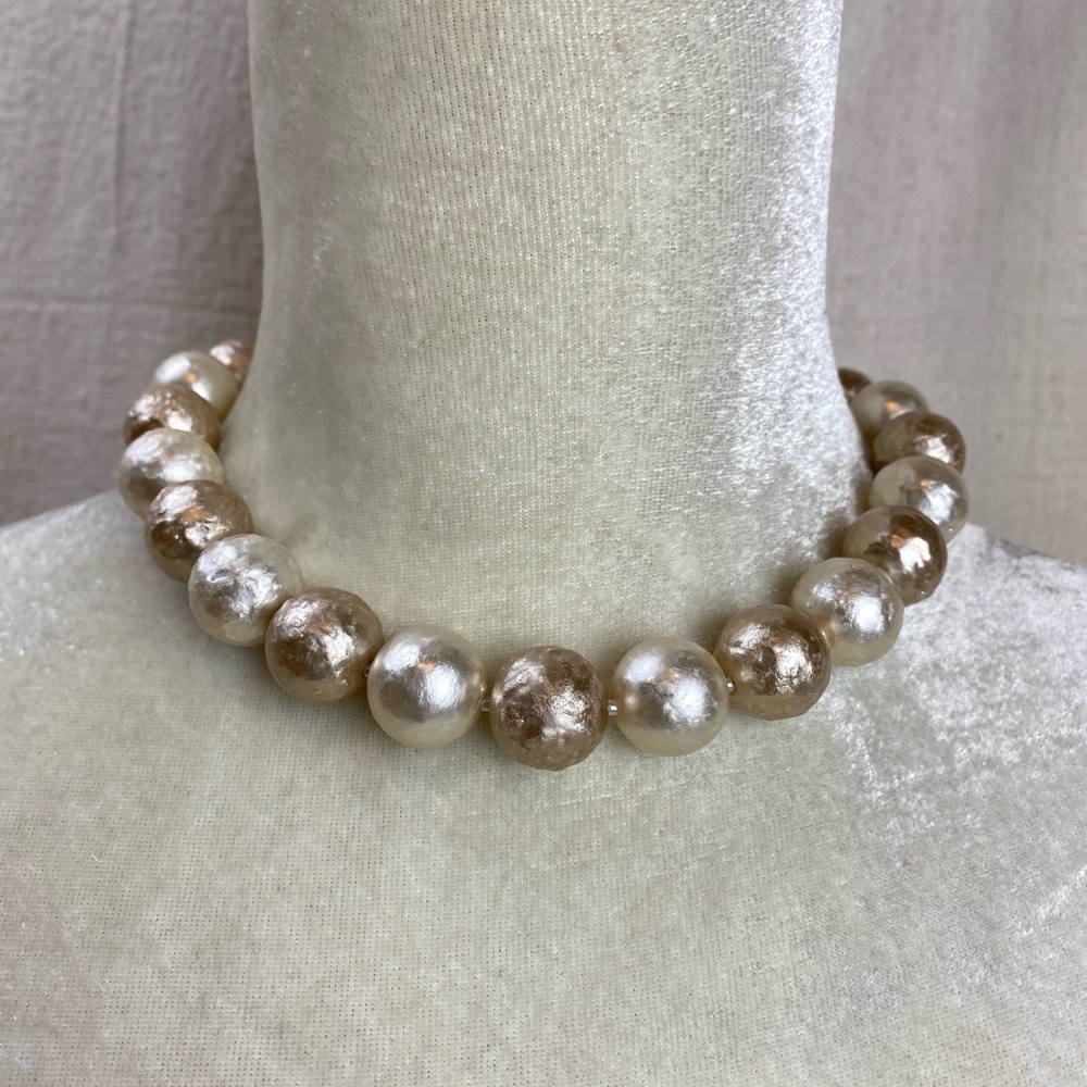 Elegant Chunky Textured Faux Pearl Necklace two tone champagne